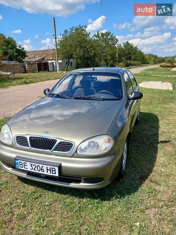 Седан Daewoo Sens 2004 в Николаеве