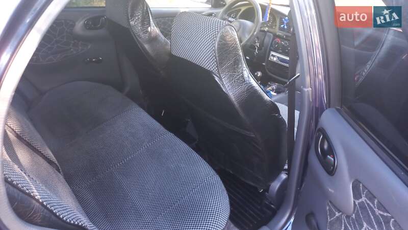 Седан Daewoo Sens 2004 в Балаклее