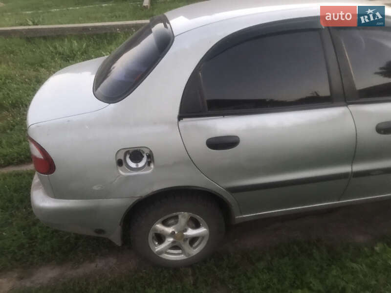 Седан Daewoo Sens 2006 в Чутове