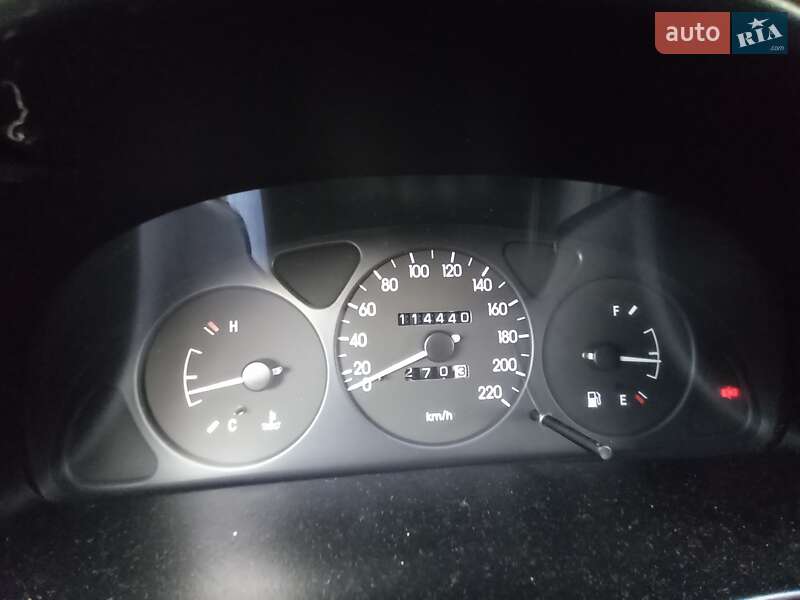 Седан Daewoo Sens 2003 в Тячеві