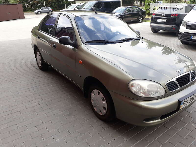 Седан Daewoo Sens 2004 в Тернополі