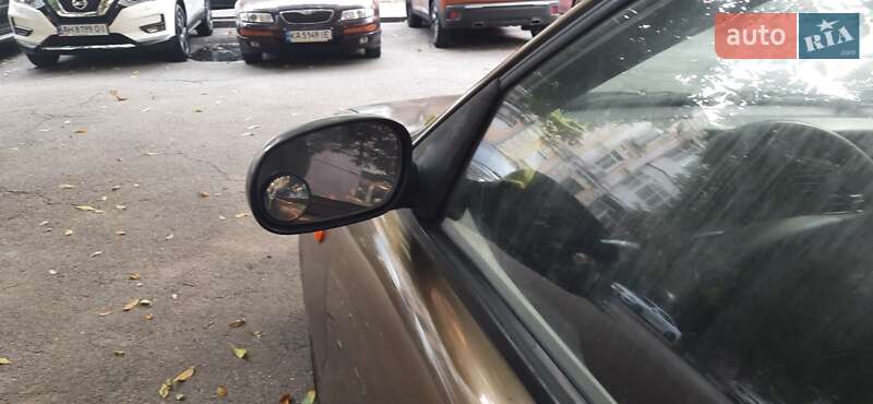 Седан Daewoo Sens 2005 в Ромнах