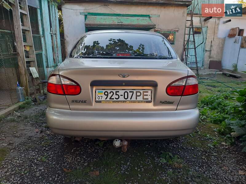 Седан Daewoo Sens 2004 в Ужгороді
