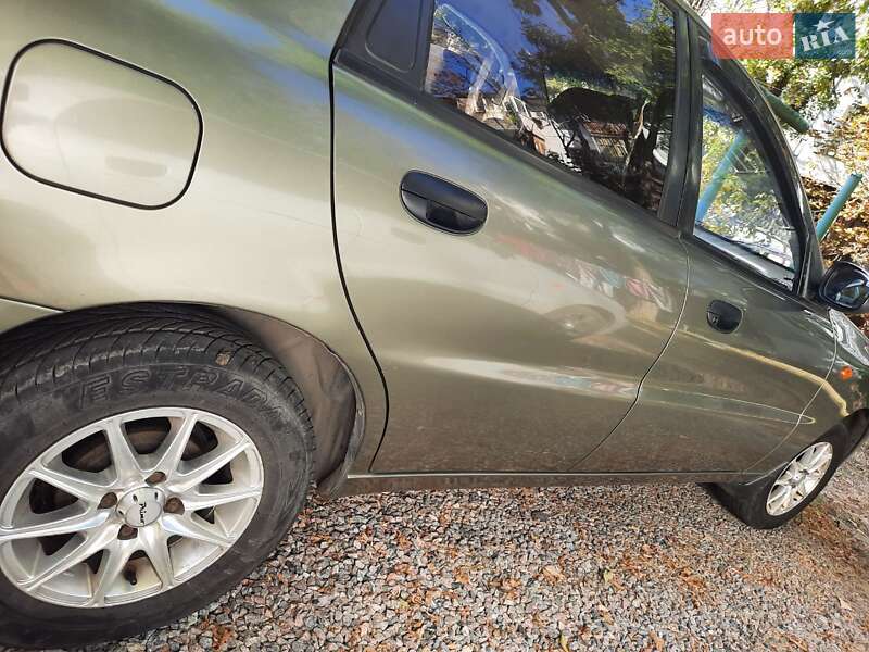 Седан Daewoo Sens 2003 в Запорожье