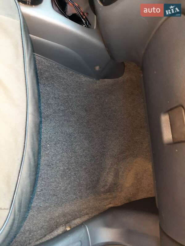 Седан Daewoo Sens 2003 в Запорожье