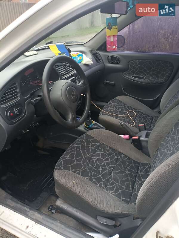 Седан Daewoo Sens 2001 в Харькове