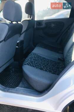 Седан Daewoo Sens 2004 в 
