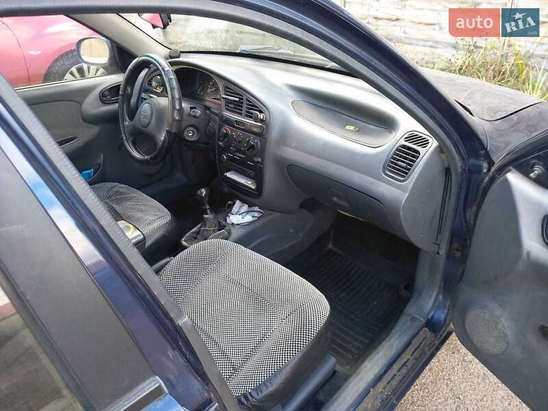 Седан Daewoo Sens 2005 в Киеве