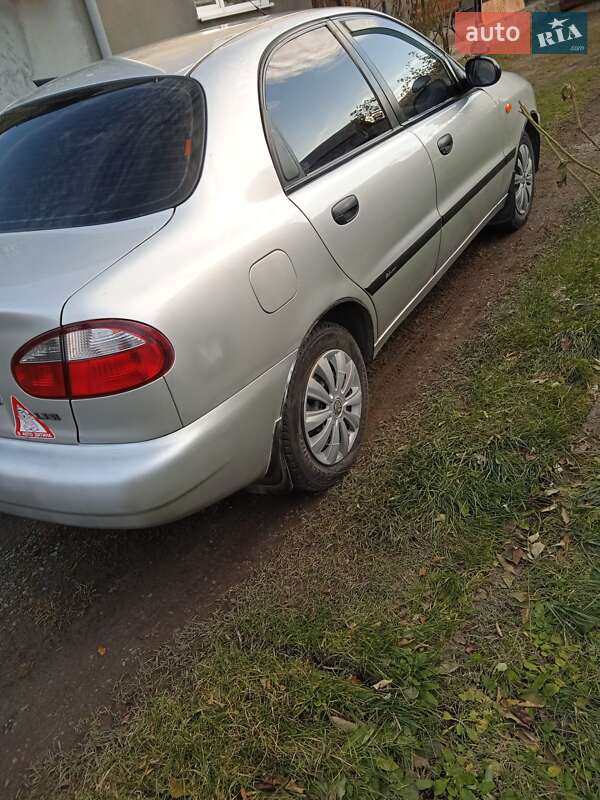Седан Daewoo Sens 2005 в Львові