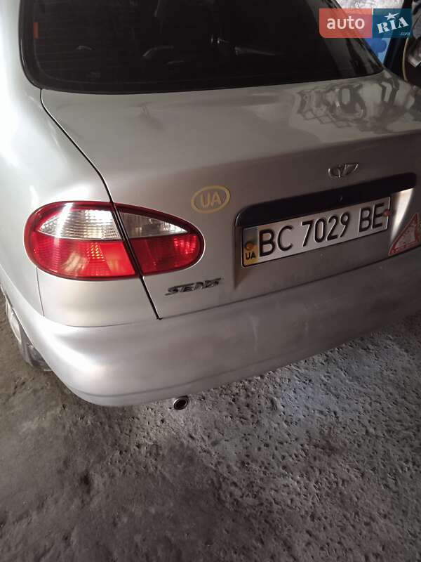 Седан Daewoo Sens 2005 в Львові