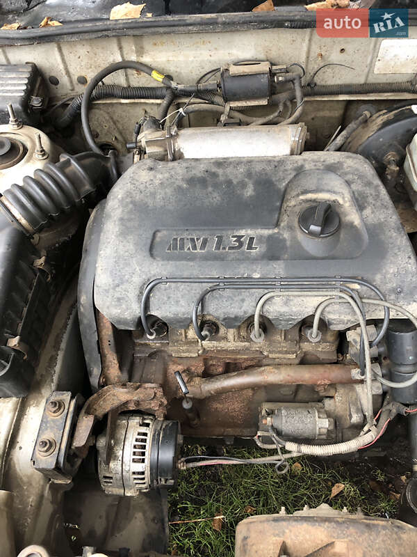 Седан Daewoo Sens 2005 в Кременце