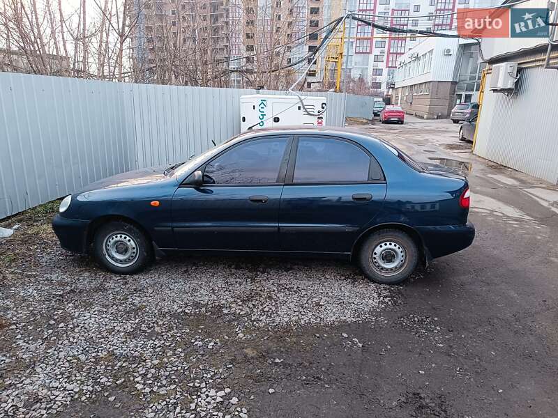 Седан Daewoo Sens 2003 в Полтаві