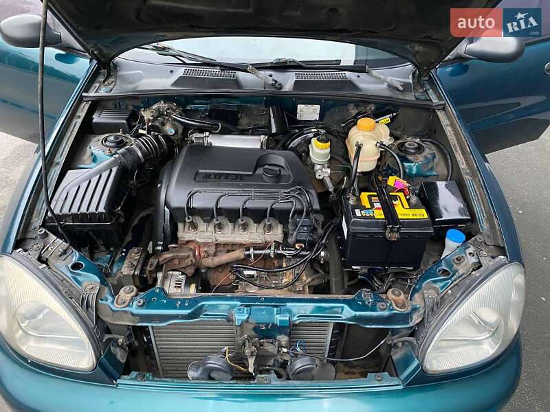 Седан Daewoo Sens 2003 в Киеве