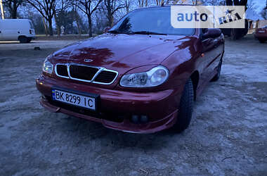 Седан Daewoo Sens 2004 в Сарнах