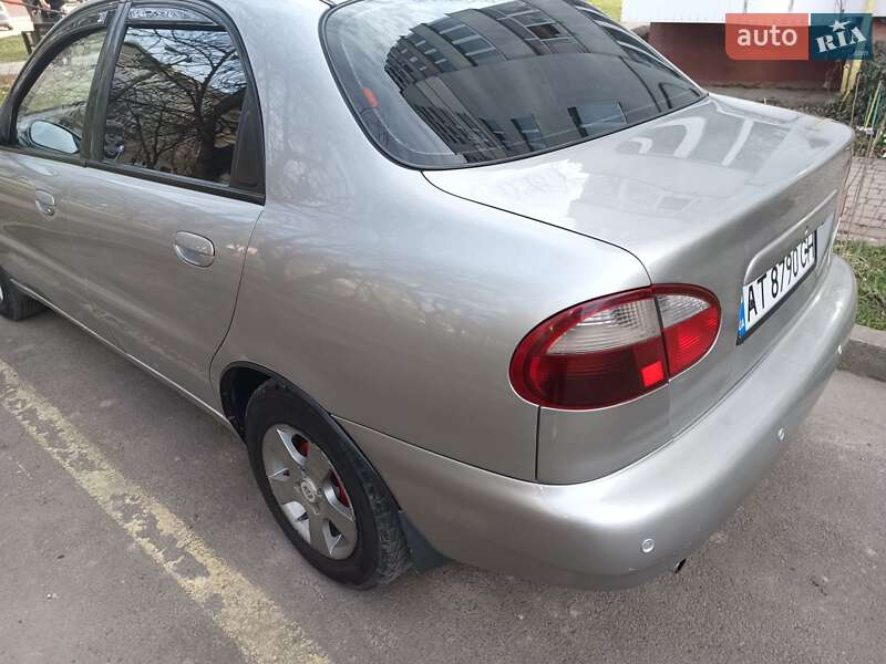Седан Daewoo Sens 2004 в Тлумаче