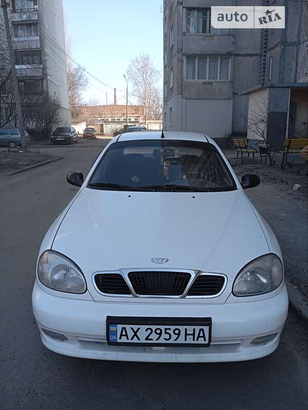 Седан Daewoo Sens 2004 в Харькове