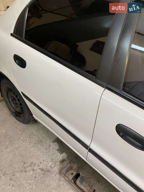 Седан Daewoo Sens 2007 в Киеве
