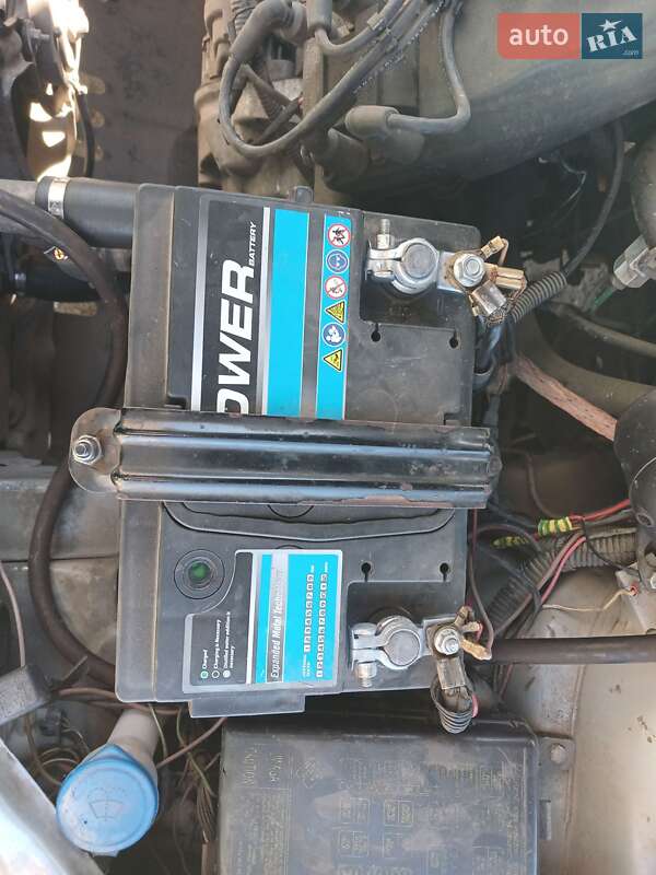 Седан Daewoo Sens 2005 в Днепре
