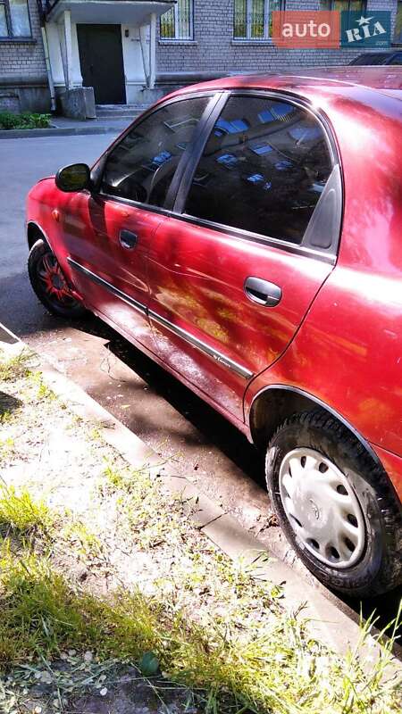 Седан Daewoo Sens 2003 в Днепре