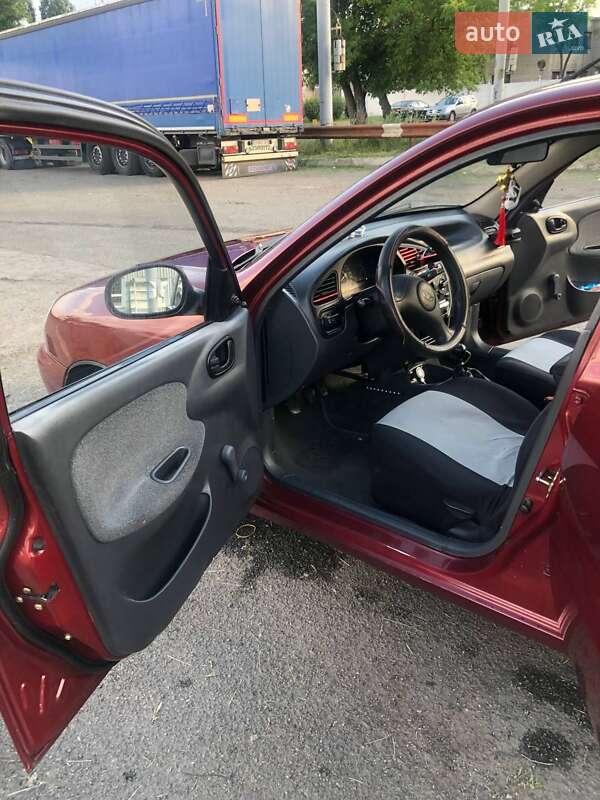 Седан Daewoo Sens 2005 в Киеве