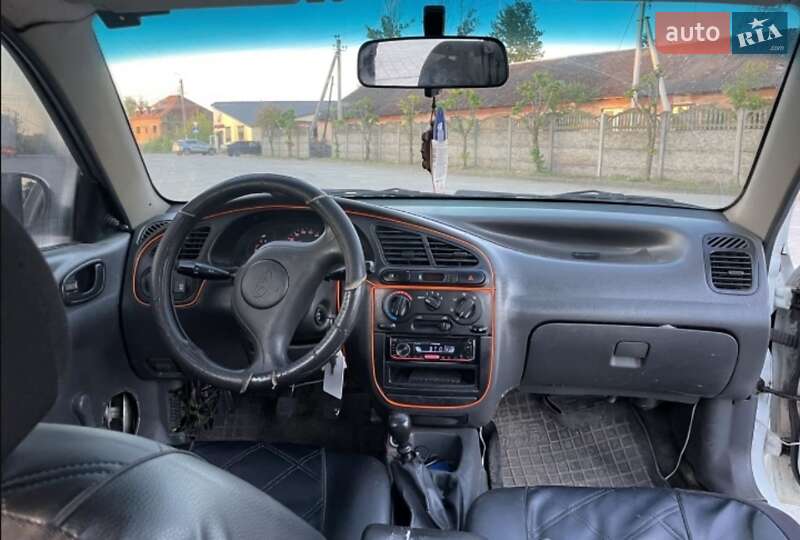 Daewoo Sens 2004