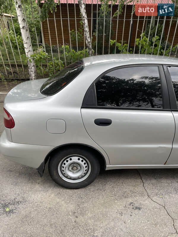 Седан Daewoo Sens 2006 в Жовтих Водах