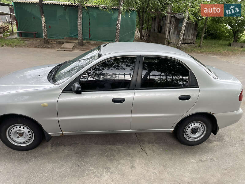 Седан Daewoo Sens 2006 в Жовтих Водах
