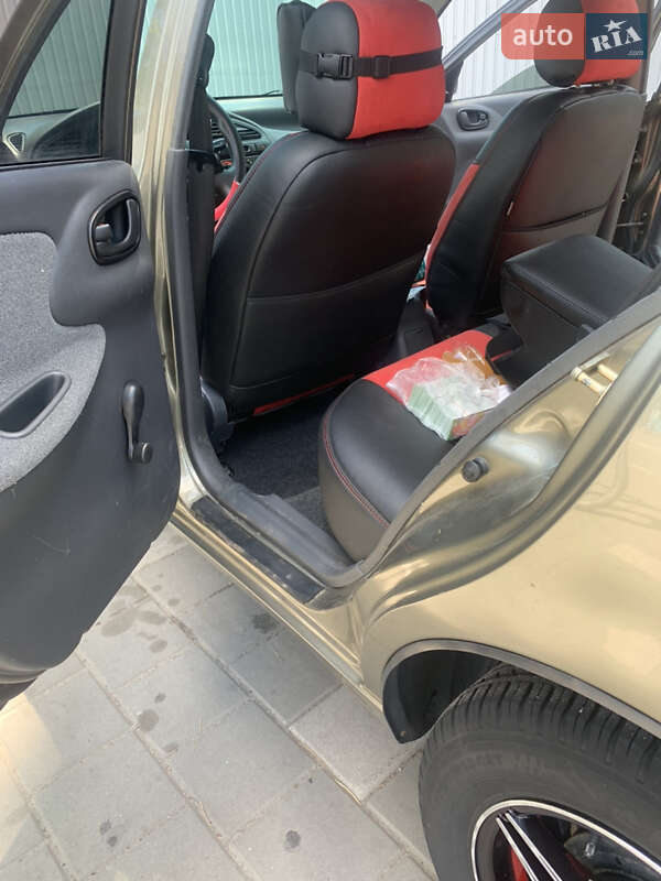 Седан Daewoo Sens 2005 в Черкассах