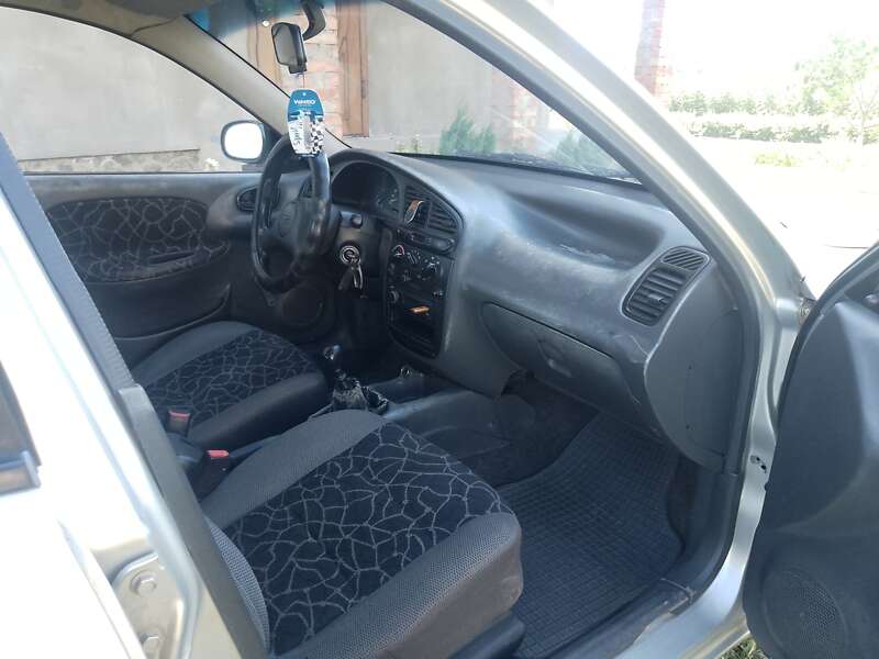 Седан Daewoo Sens 2003 в Березному