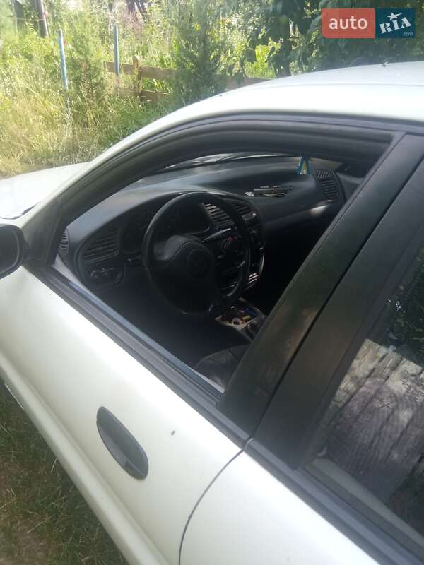 Седан Daewoo Sens 2004 в Коростене