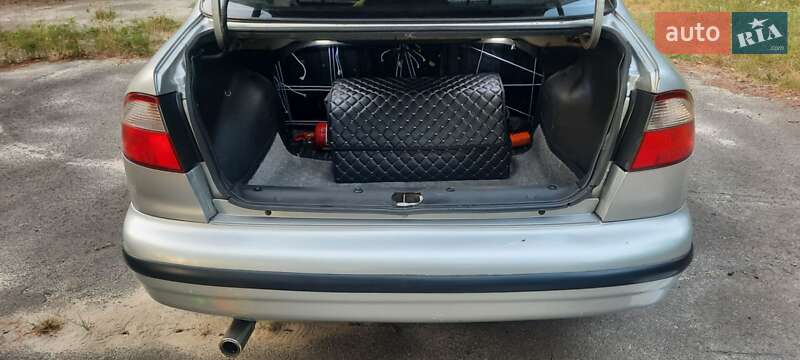 Седан Daewoo Sens 2002 в Киеве