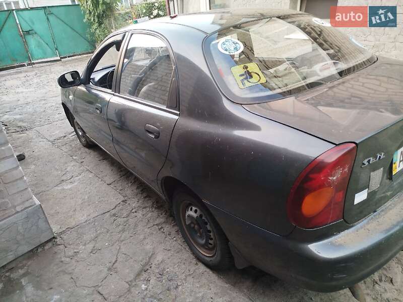 Седан Daewoo Sens 2013 в Горохове