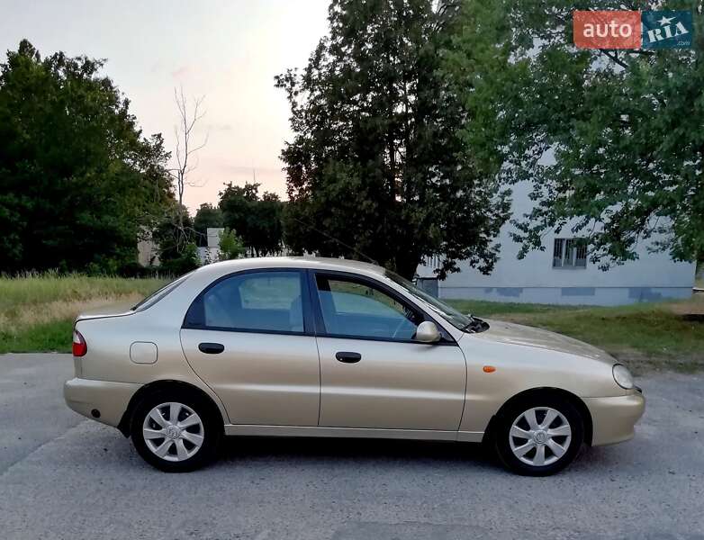 Седан Daewoo Sens 2004 в Харькове