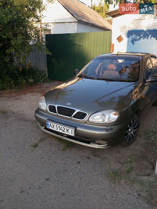 Седан Daewoo Sens 2004 в Андреевке