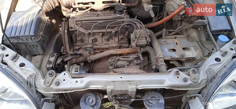 Седан Daewoo Sens 2005 в Котельве