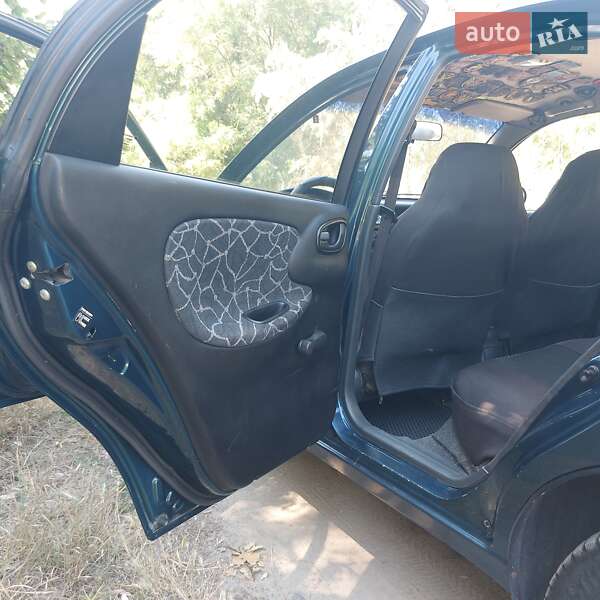 Седан Daewoo Sens 2004 в Запорожье