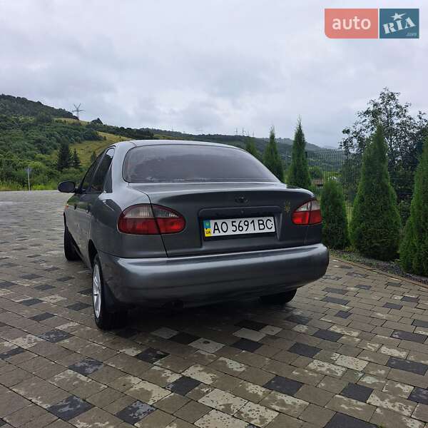 Седан Daewoo Sens 2004 в Мукачево