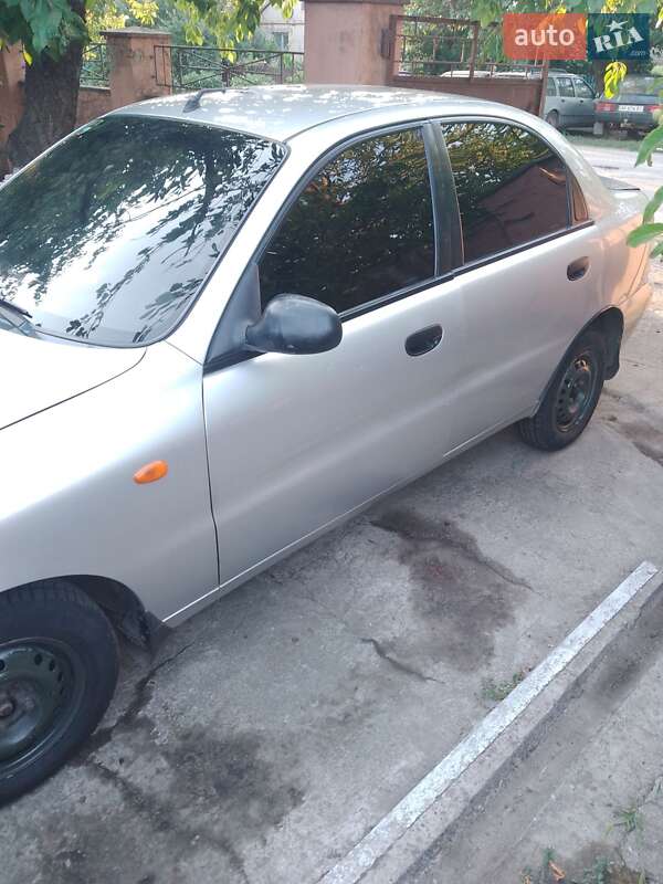 Седан Daewoo Sens 2004 в Запорожье