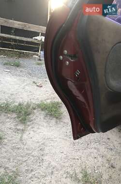 Седан Daewoo Sens 2005 в Диканьці