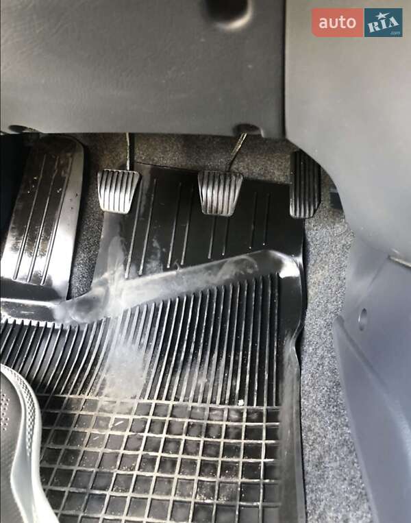 Седан Daewoo Sens 2003 в Запорожье