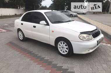 Седан Daewoo Sens 2003 в Теофиполе