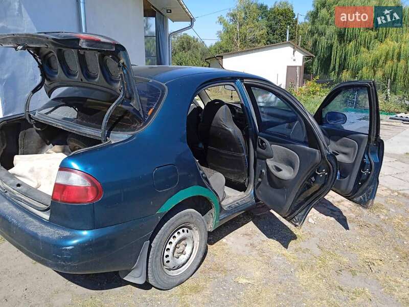 Седан Daewoo Sens 2005 в Староконстантинове