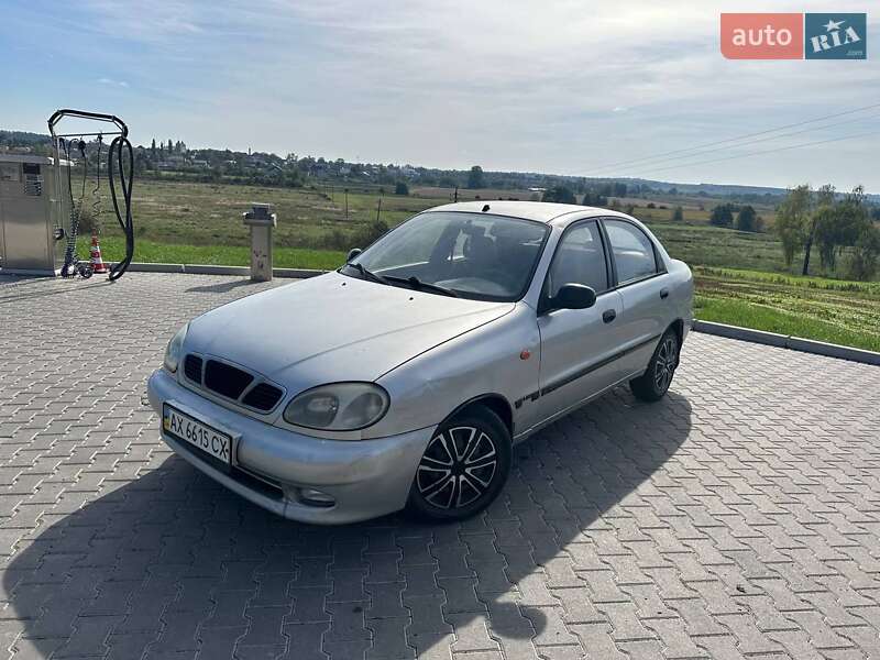 Седан Daewoo Sens 2004 в Шумске