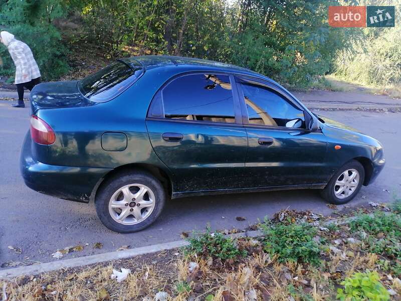 Седан Daewoo Sens 2004 в Кривом Роге