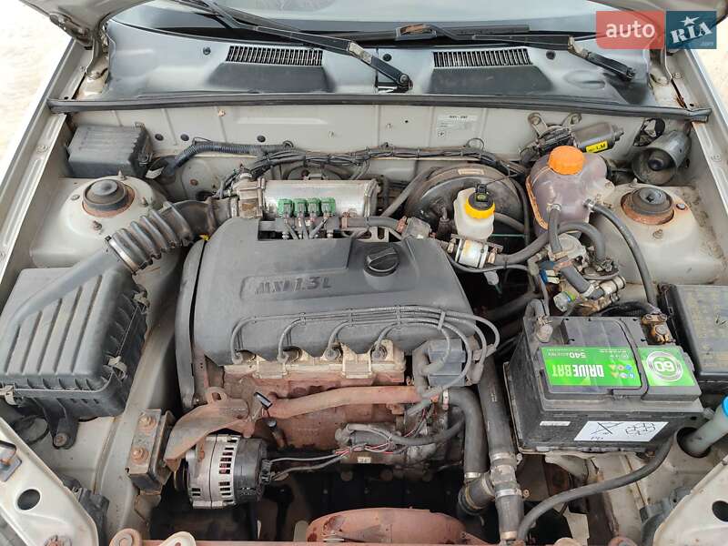 Седан Daewoo Sens 2006 в Киеве