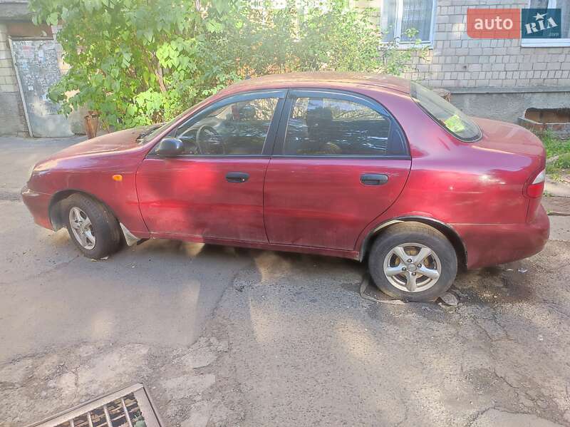 Седан Daewoo Sens 2005 в Чернівцях