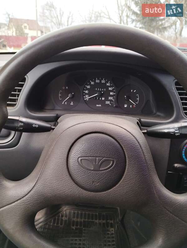 Седан Daewoo Sens 2005 в Дрогобичі