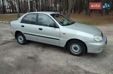 Седан Daewoo Sens 2004 в Десні