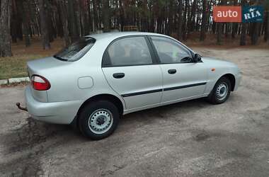 Седан Daewoo Sens 2004 в Десні