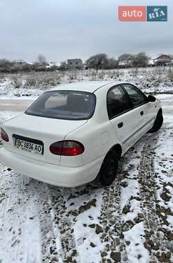 Седан Daewoo Sens 2003 в Калуші